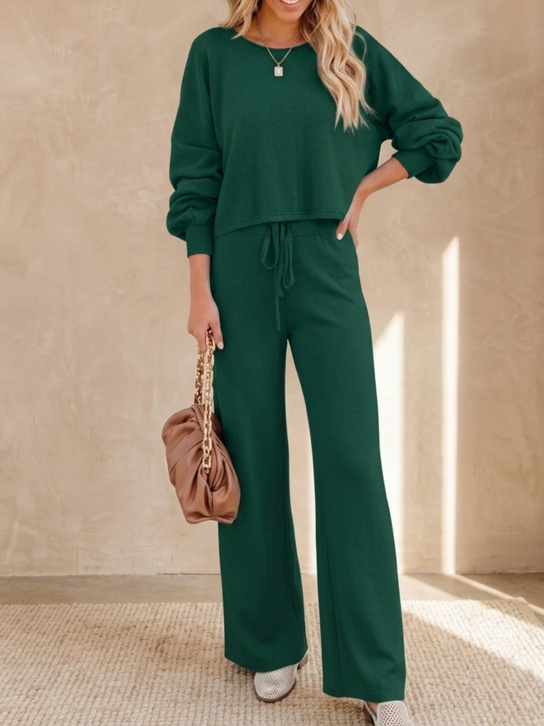 Hailey | Women's Cropped Sweatshirt and Wide-Leg Pants Lounge Ensemble