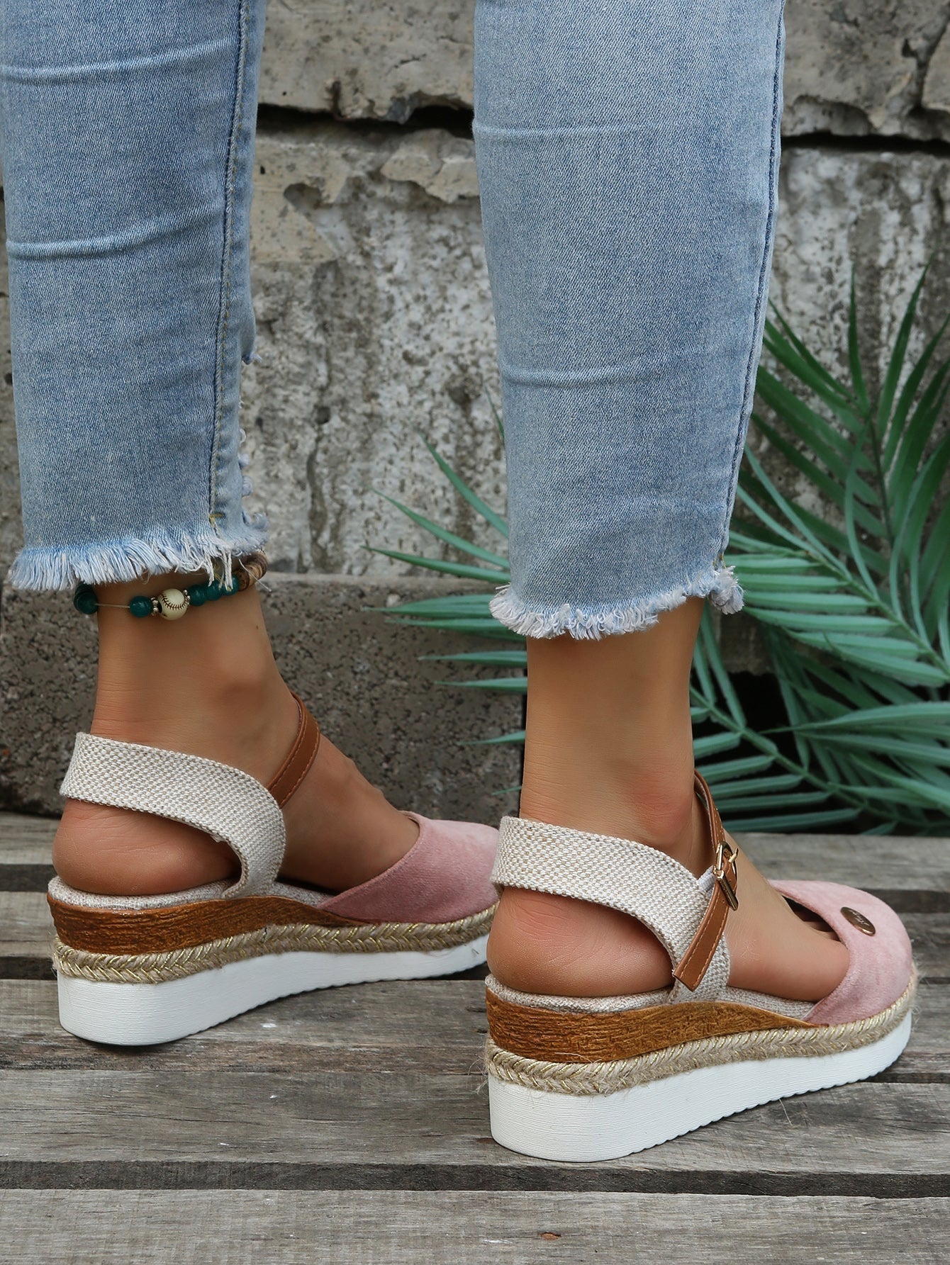 Ruby | Women's Cushioned Woven Orthopedic Sandals