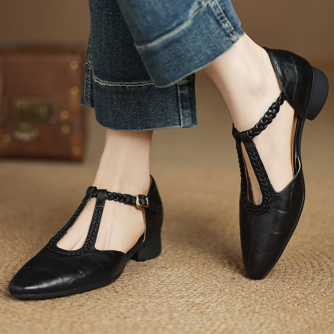 Margot | Women's Pointed Toe Leather T-Strap Mary Jane Flats