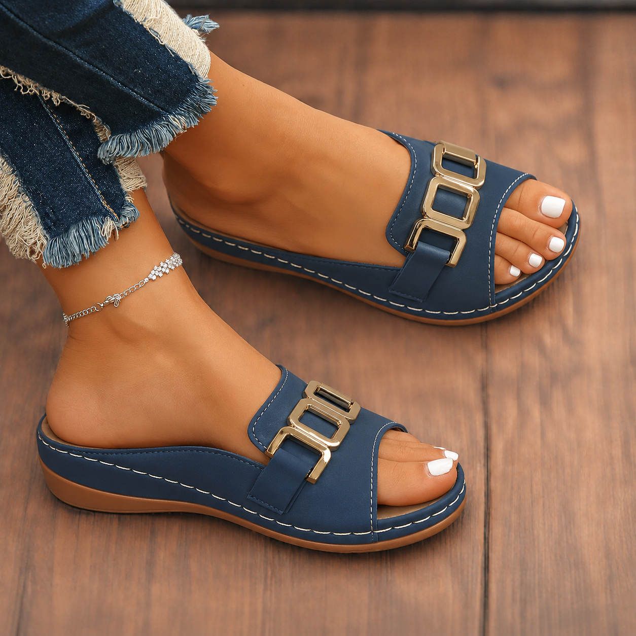 Everly | Women's Adjustable Buckle Sandals with Cushioned Comfort