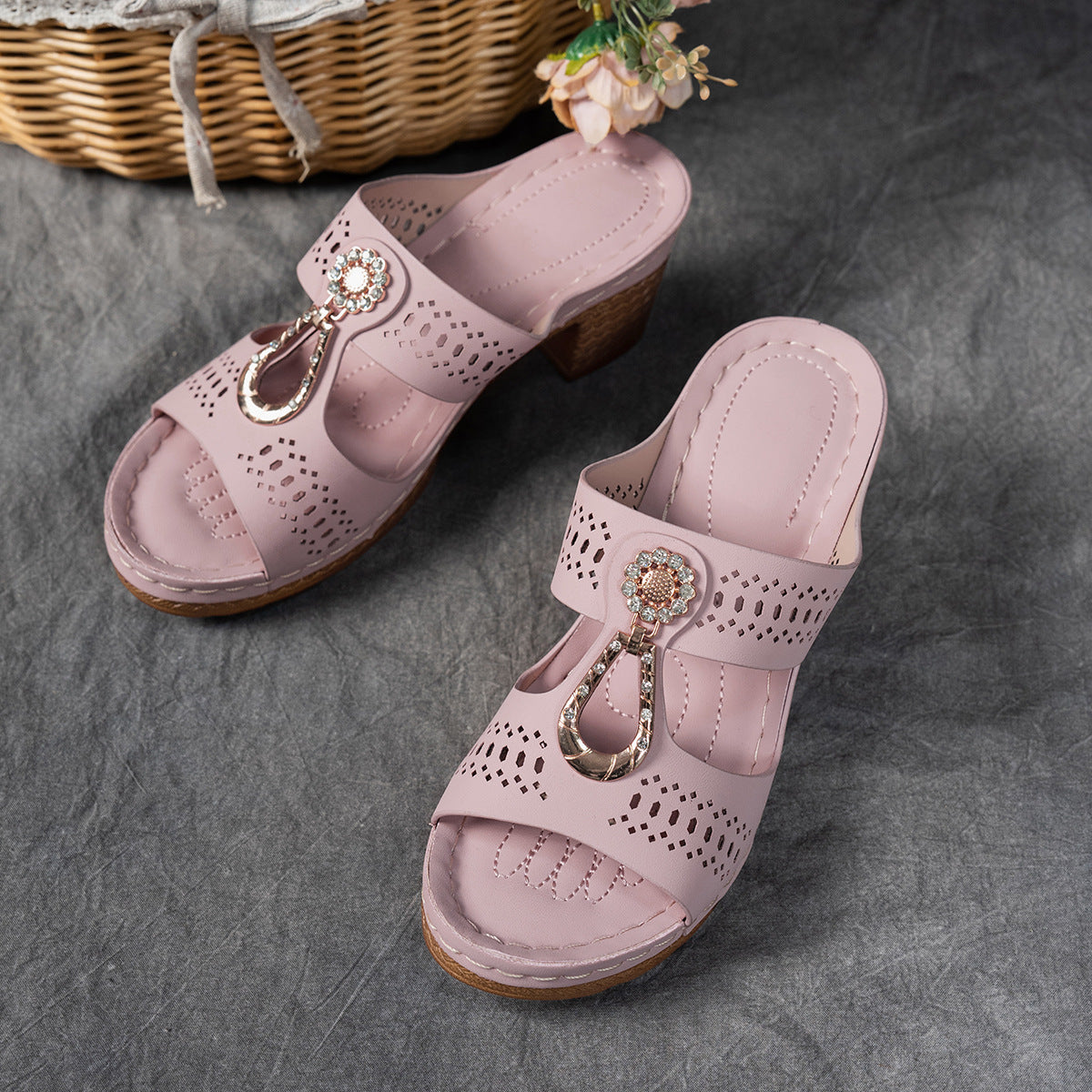 Finley | Women's Rhinestone-Embellished Orthopedic Flat Sandals