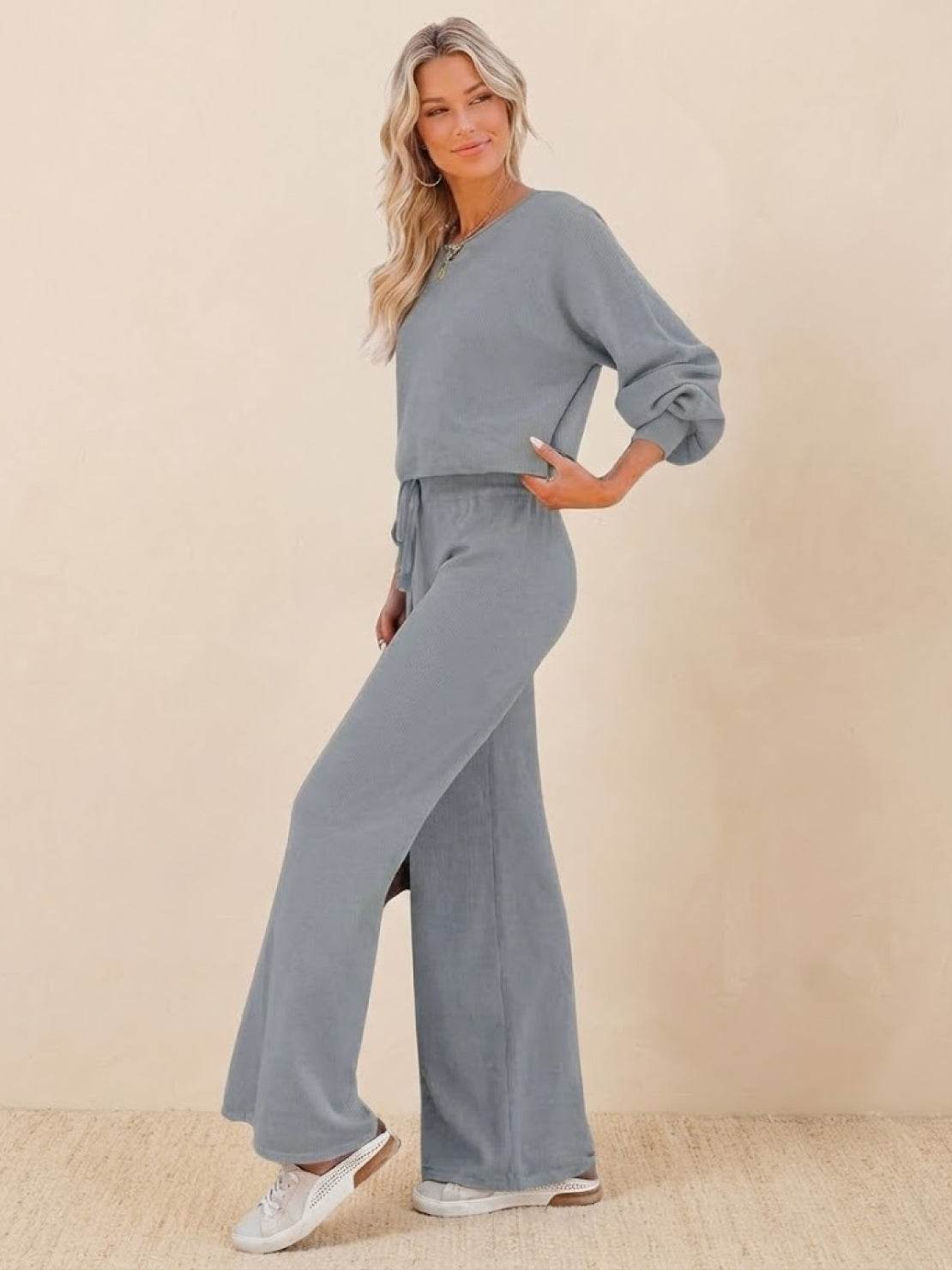 Hailey | Women's Cropped Sweatshirt & Wide-Leg Pants Lounge Ensemble