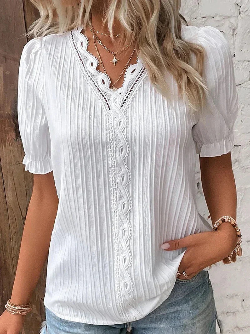 Bea™ | Chic Blouse with Captivating Accents