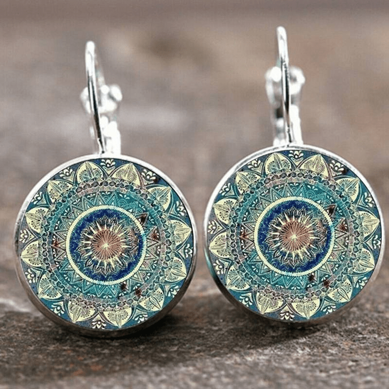 Zenara™ | Retro-Inspired Rounded Mandala Earrings