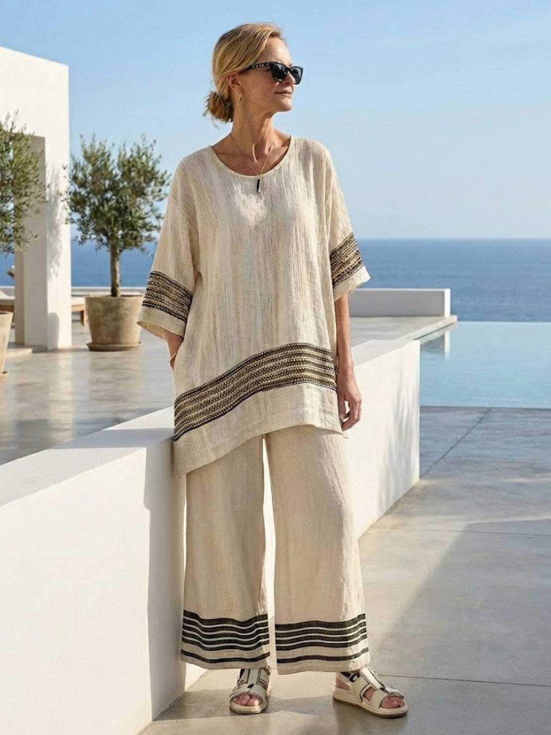 Paloma | Women's Striped Wide-Leg Pants and Tee Set - Casual Two-Piece Outfit