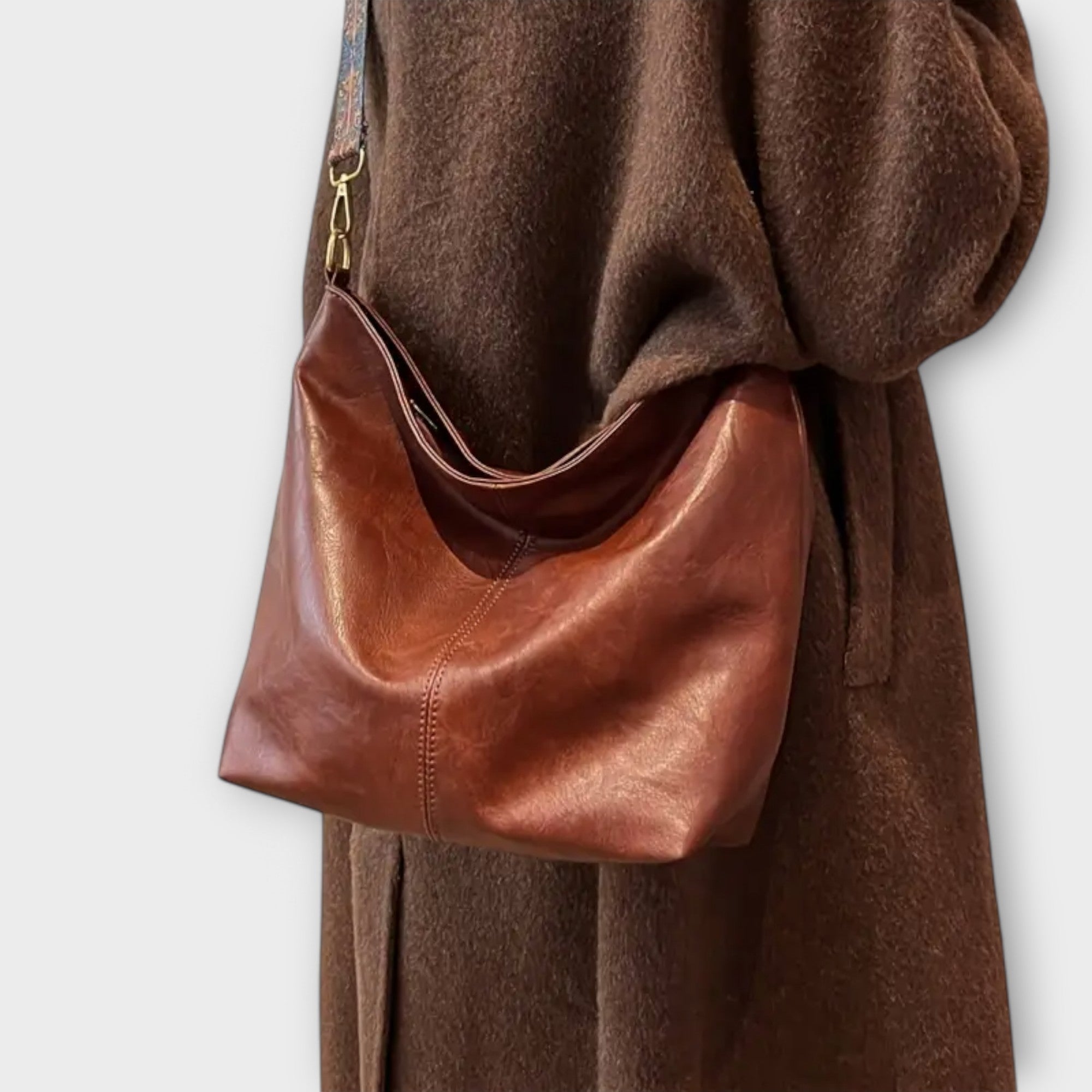 Ingebjorg™ | Distinctive Shoulder Bag with Unique Strap