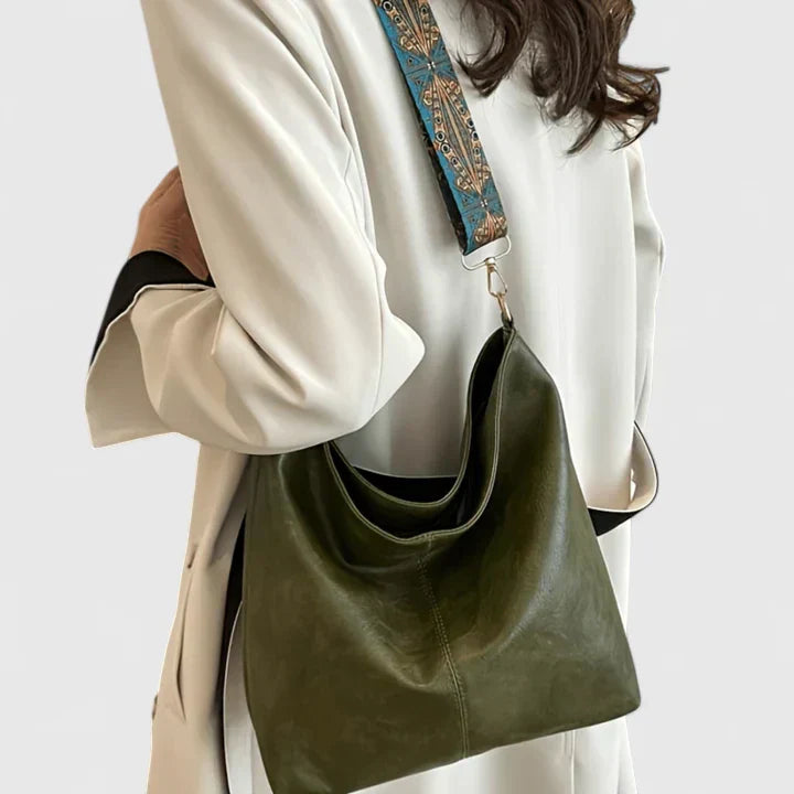 Ragnelle™ | Distinctive Character Shoulder Bag