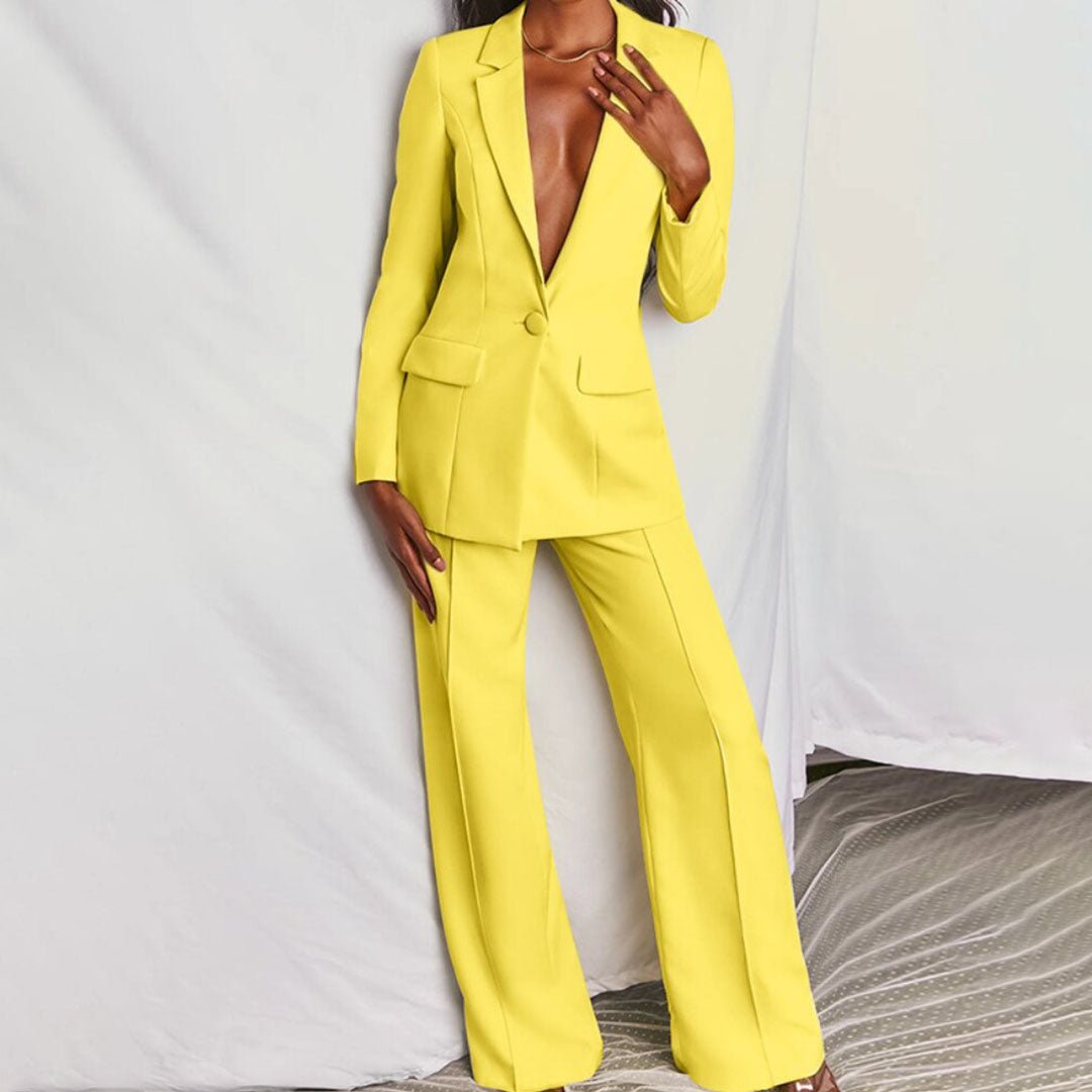 Leotine™ | Stylish Blazer and Trousers Ensemble