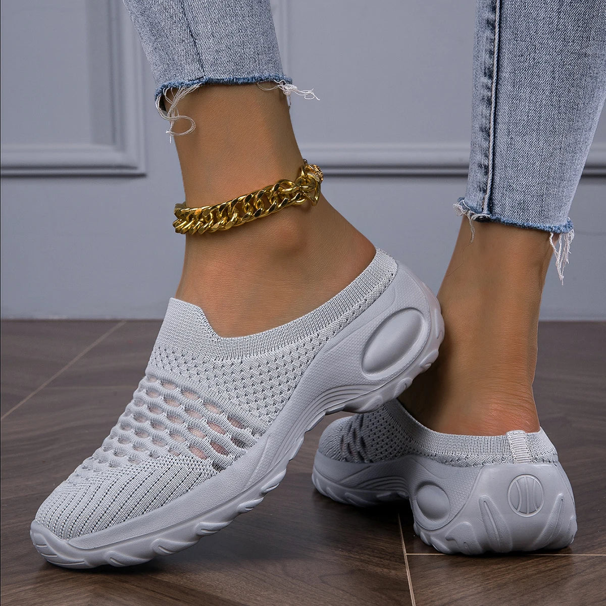 Wren | Women's Slip-On Walking Shoes