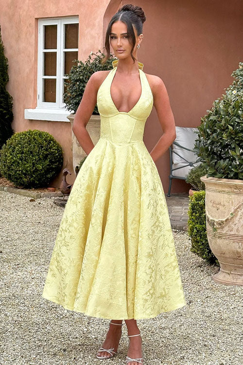 Genevieve™ | Sleeveless Jacquard Maxi Dress with V-Neck Halterneck Design