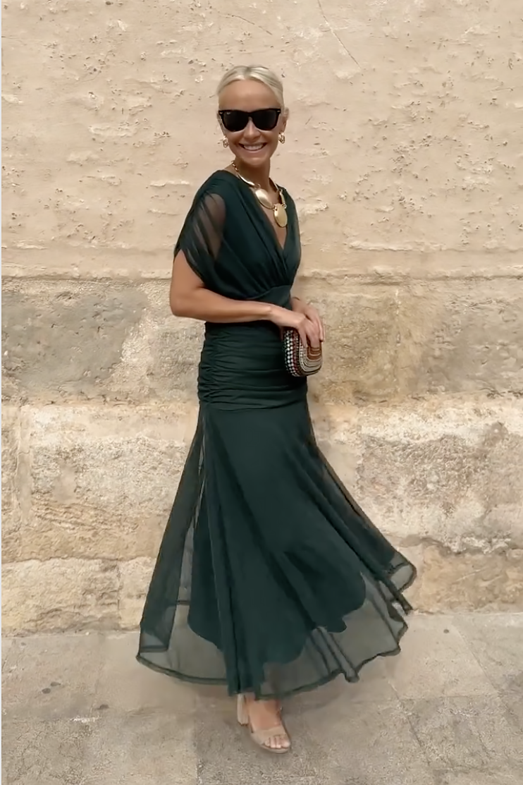 Alison™ | Chic V-Neck Maxi Dress for Enchanting Parties