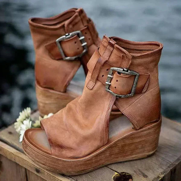 Dawn™ | Boho-Style Wedge Sandals with Buckle