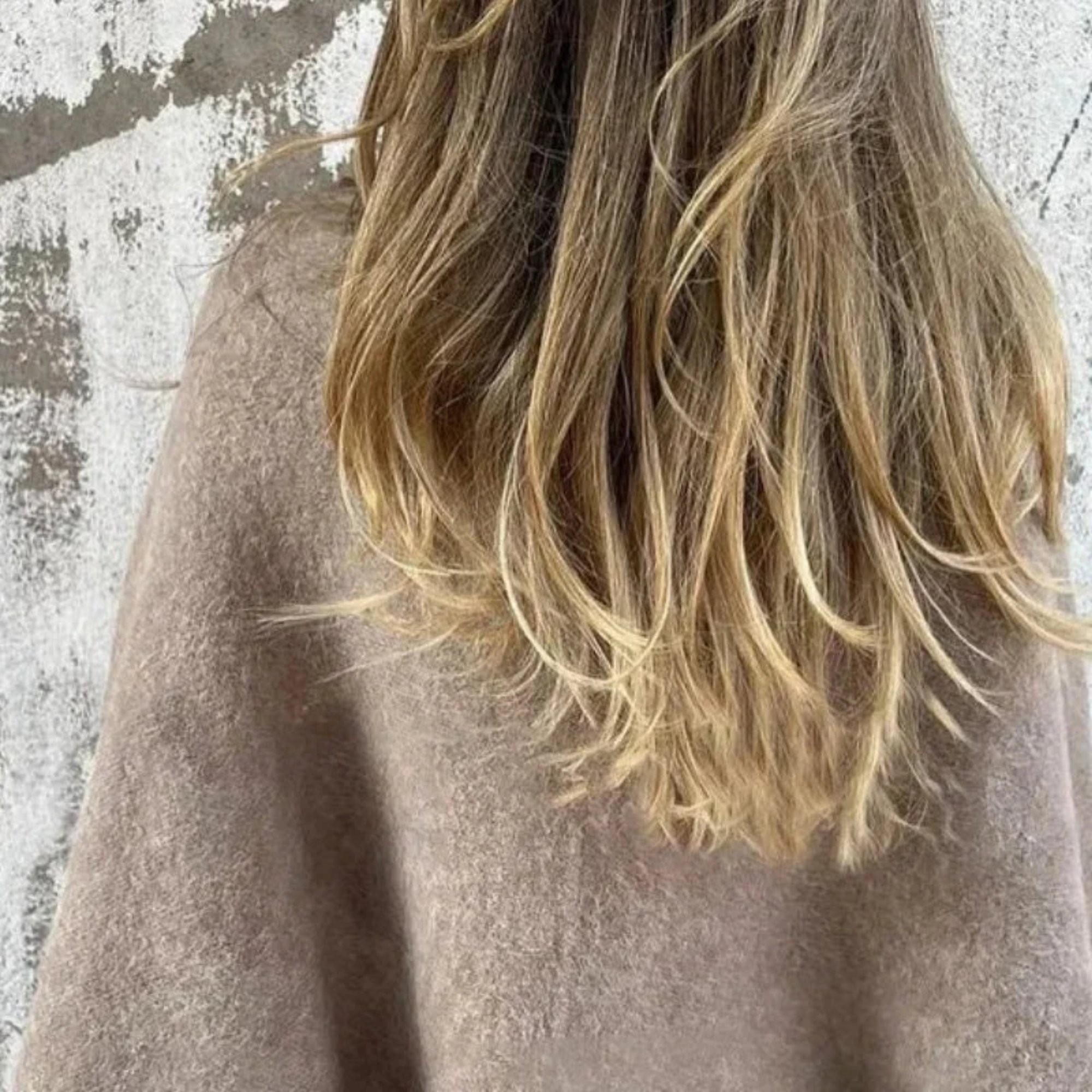 Veloura™ | Classic Elegance Coat
