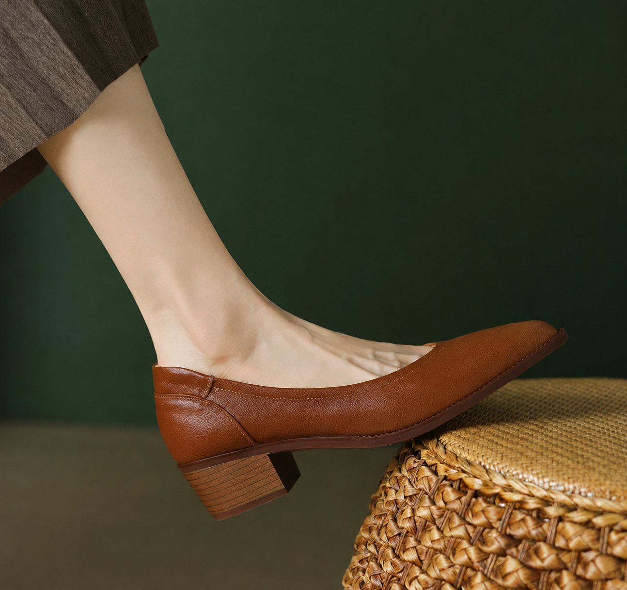 Cora | Women's Slip-On Mid Heel Pumps with Pointed Toe and Block Heel