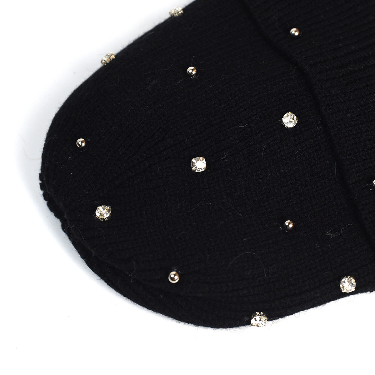 YVETTE™ | Cozy Beanie with a Touch of Shine