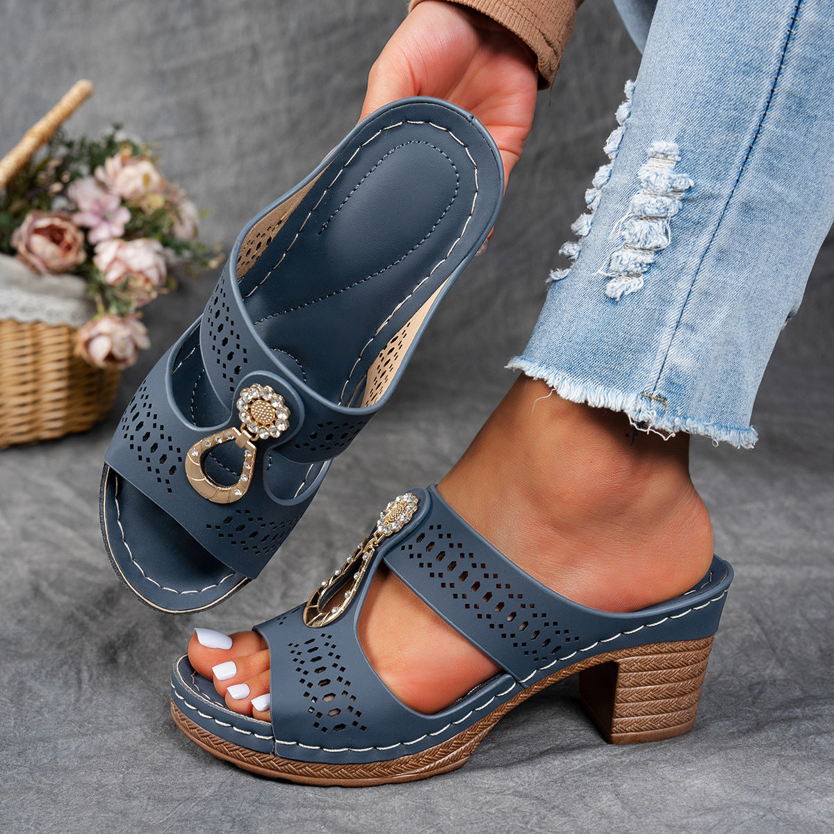 Finley | Women's Rhinestone-Embellished Orthopedic Flat Sandals