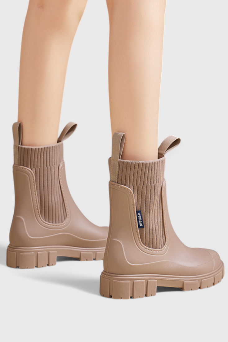 Maelie™ | Water-Resistant Chelsea Boots