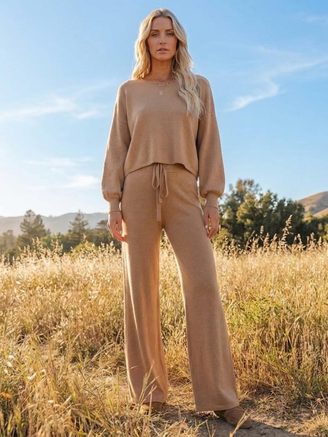 Hailey | Women's Cropped Sweatshirt & Wide-Leg Pants Lounge Ensemble