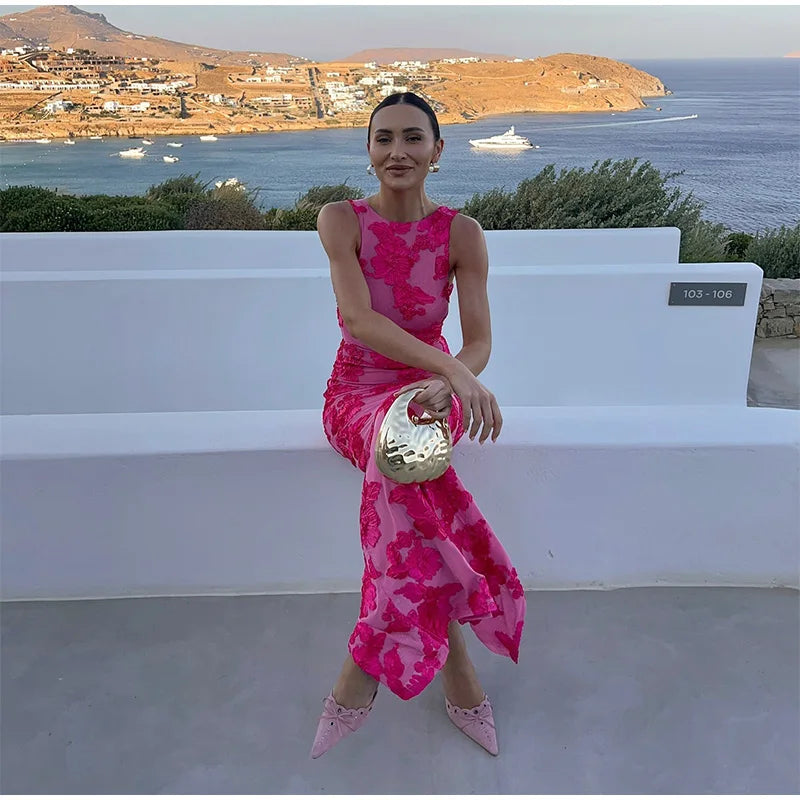 Lily™ | Chic Maxi Dress Featuring a Pink Floral Print