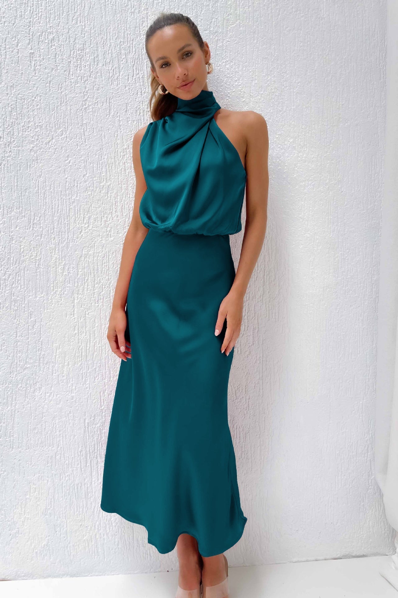 Mariana™ | Sophisticated Halter Evening Gown