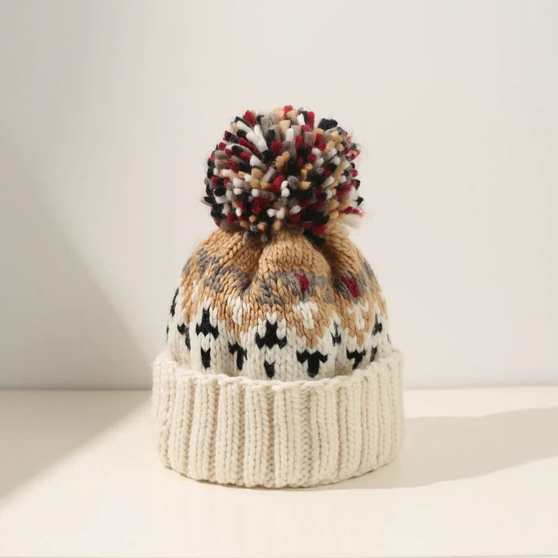 TAMARA™ | Snug Snowflake Pom Beanie