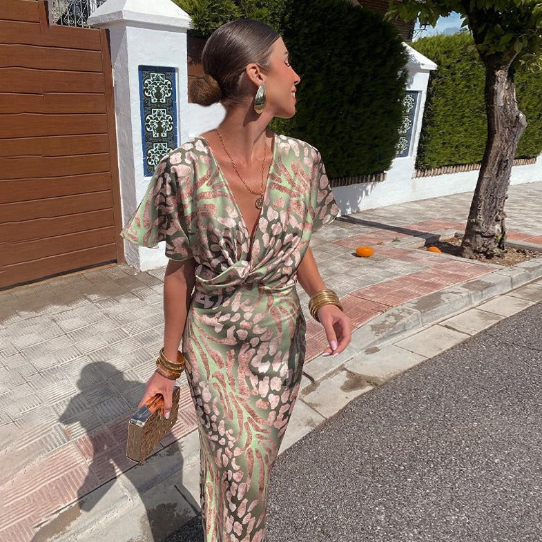 Waverly | Elegant Dress for Women Attending Weddings