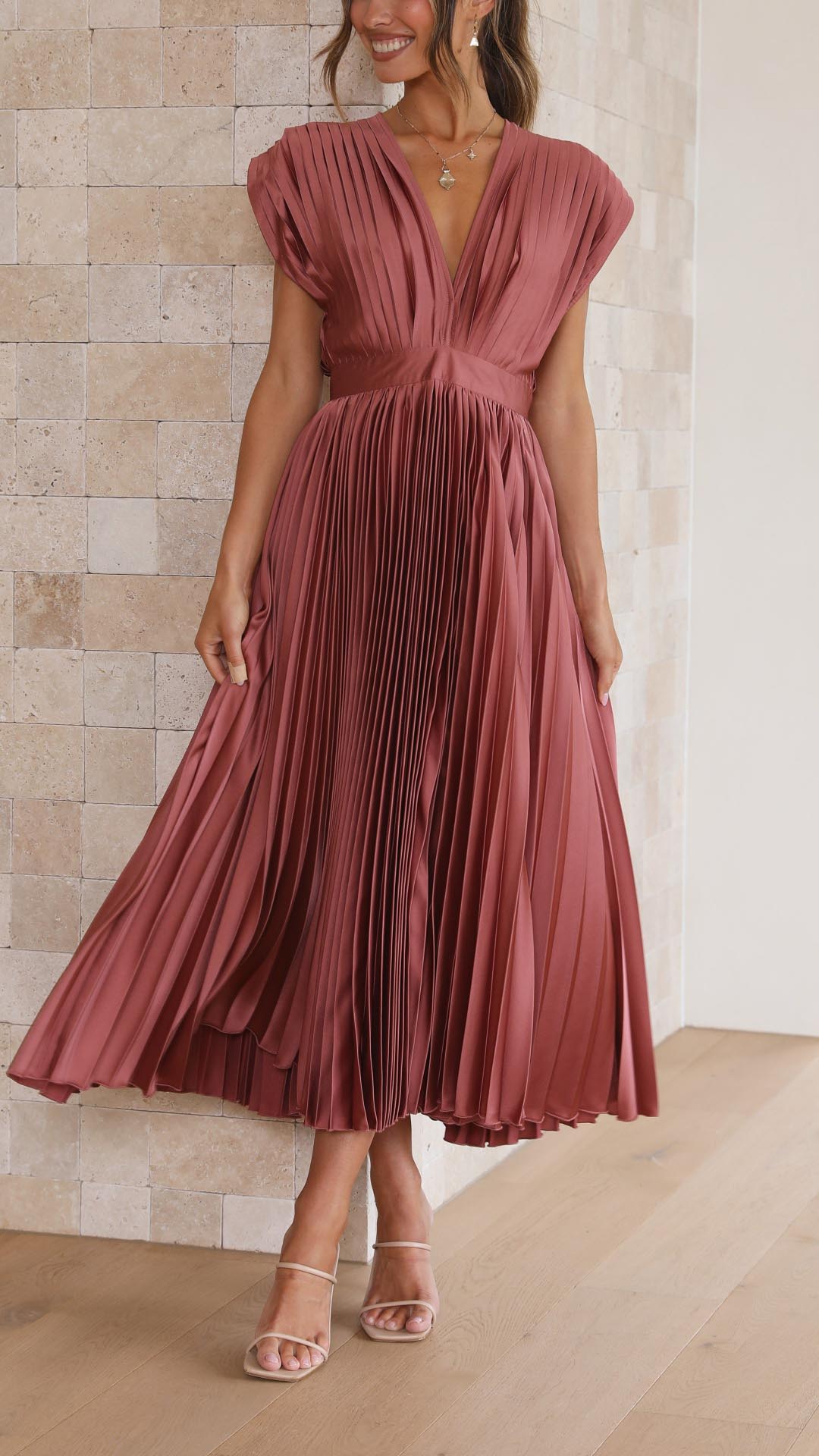 Maria™ | Chic Pleated Maxi Gown