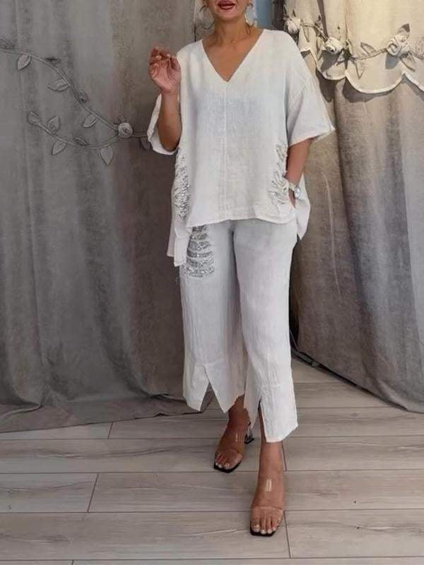 Pearl | Women's Casual V-Neck Top and Cropped Pants 2-Piece Set