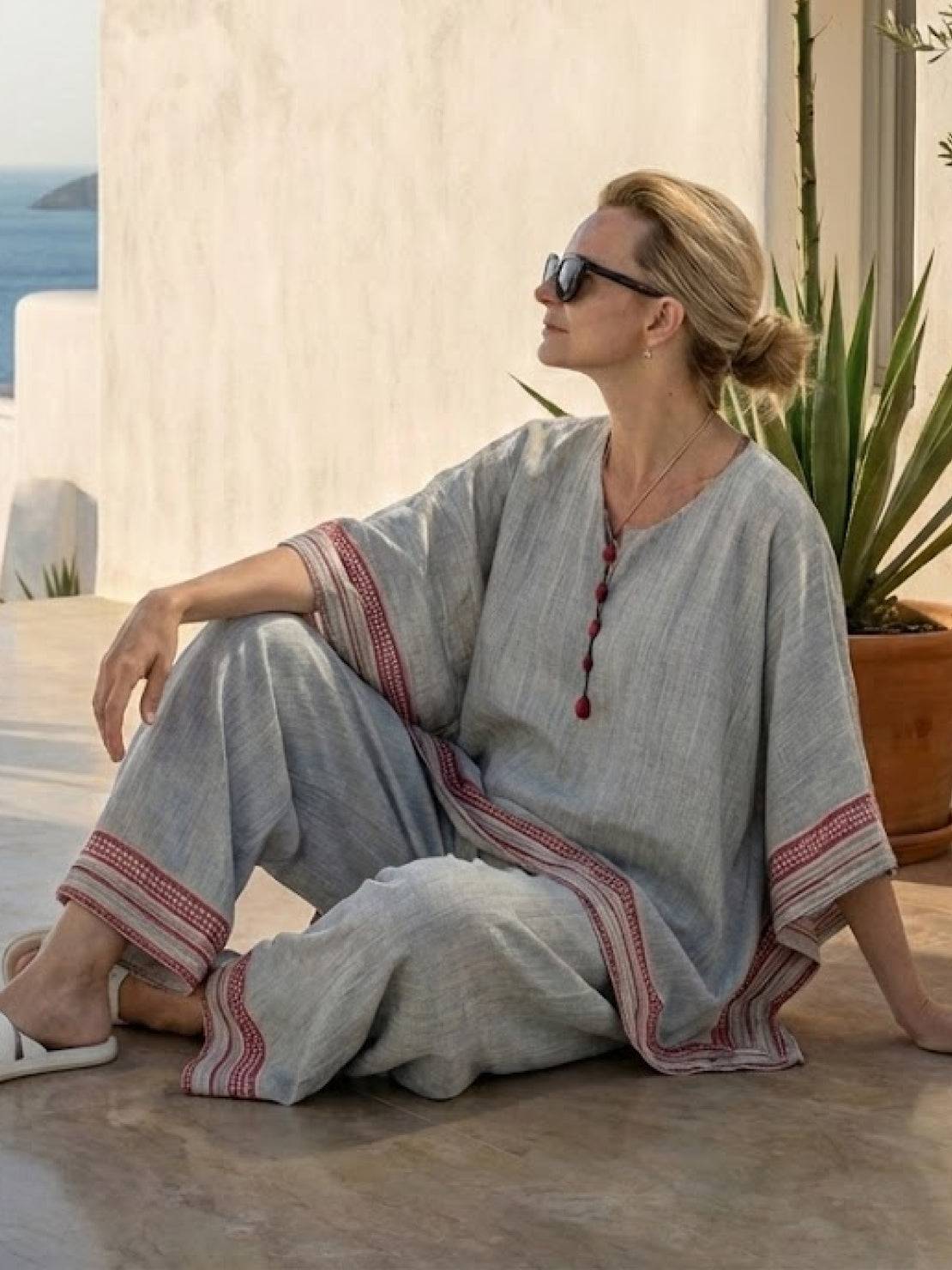 Paloma | Women's Striped Wide-Leg Pants and Tee Set - Casual Two-Piece Outfit