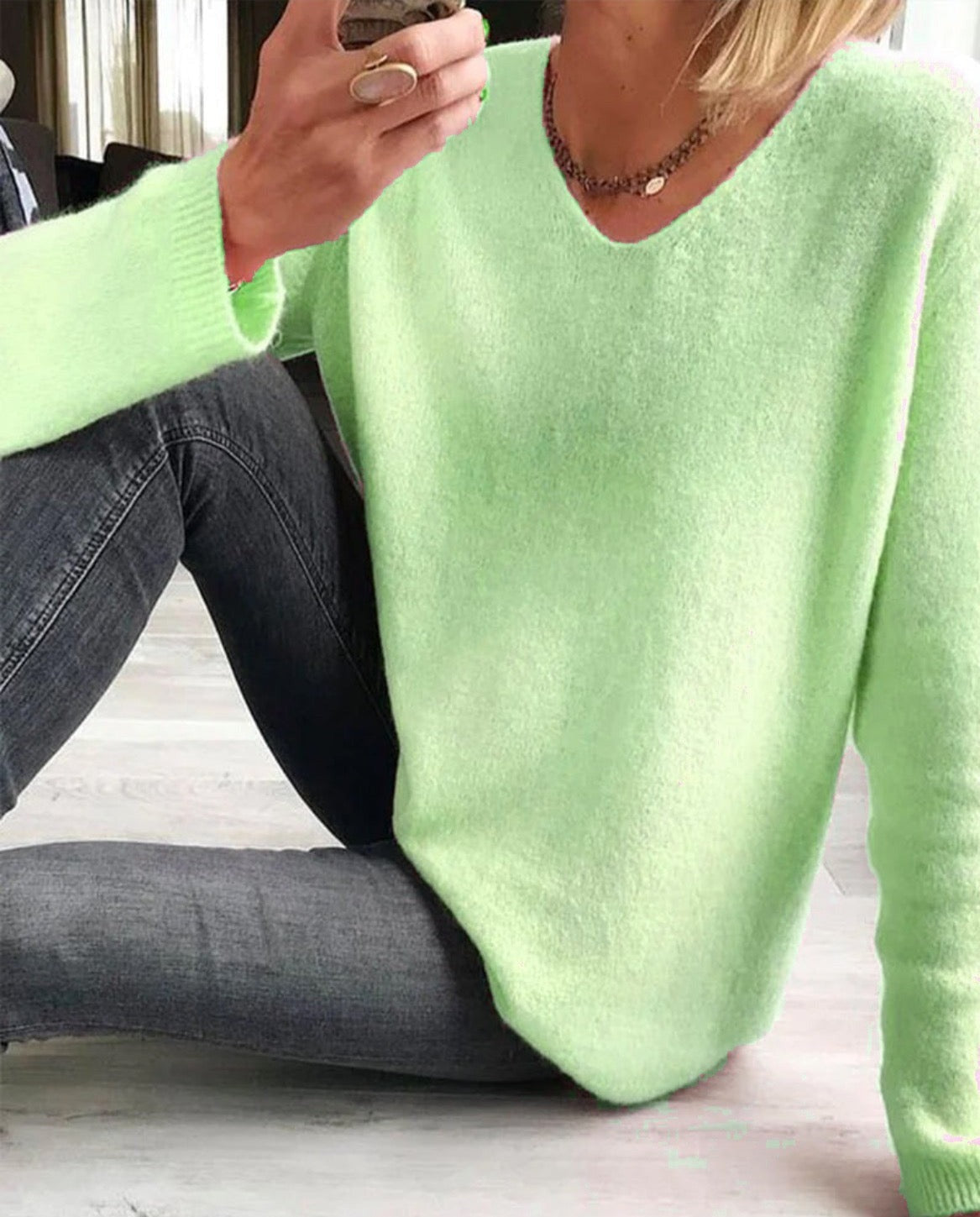 Evelina | Women's Long Sleeve V-Neck Sweater