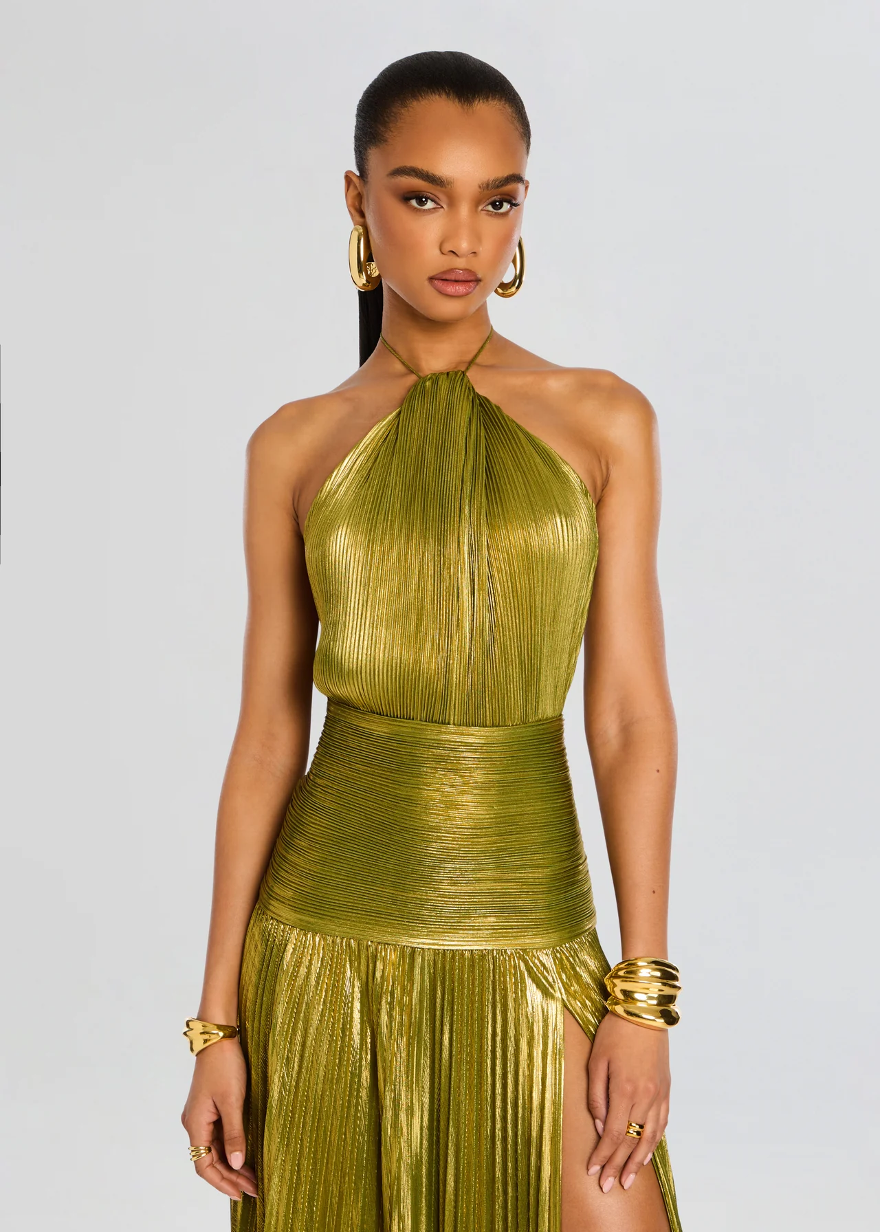 Alana™ | Elegant Long Dress with Alluring Cut and Opulent Finish