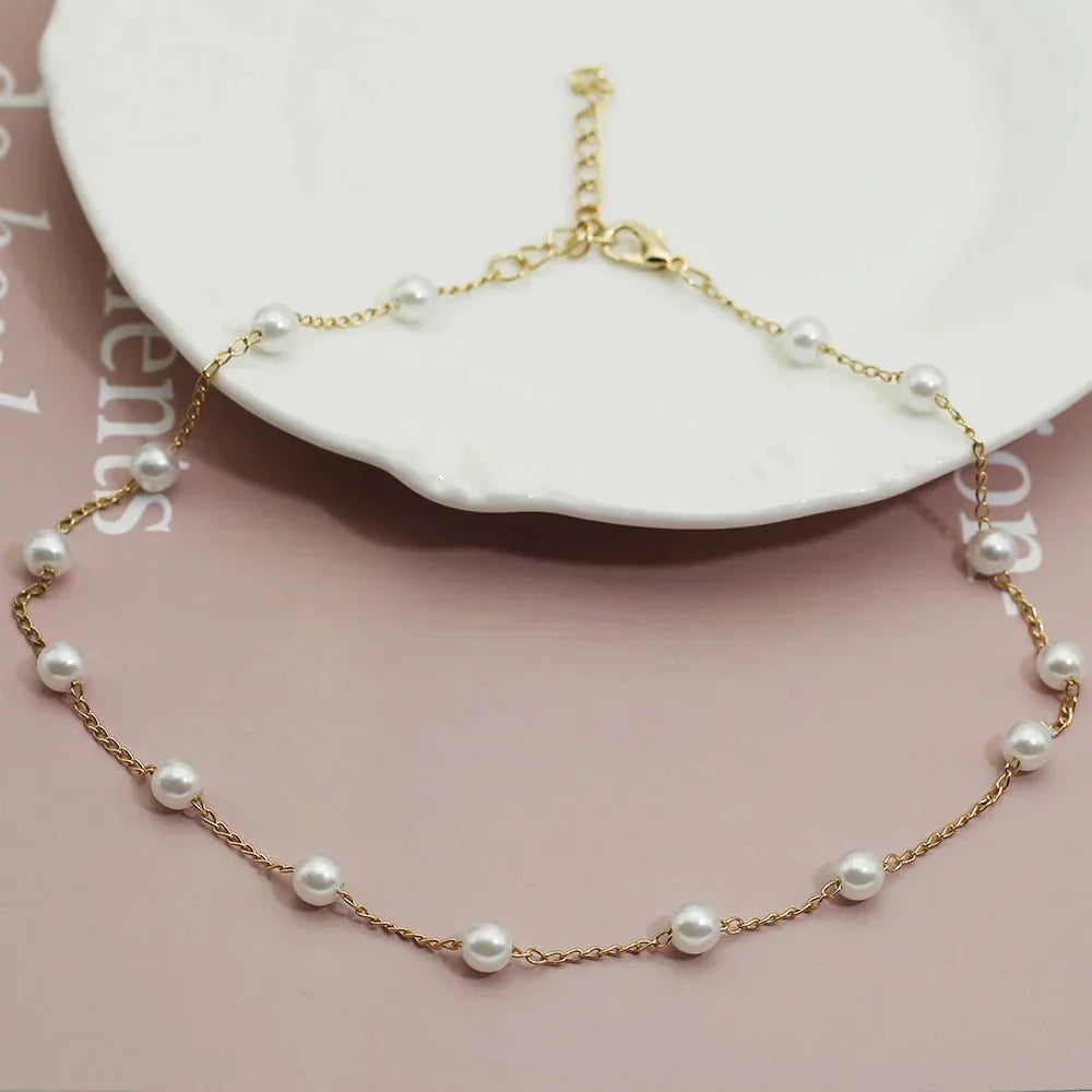Lustra™ | Elegant Gold Pearl Necklace
